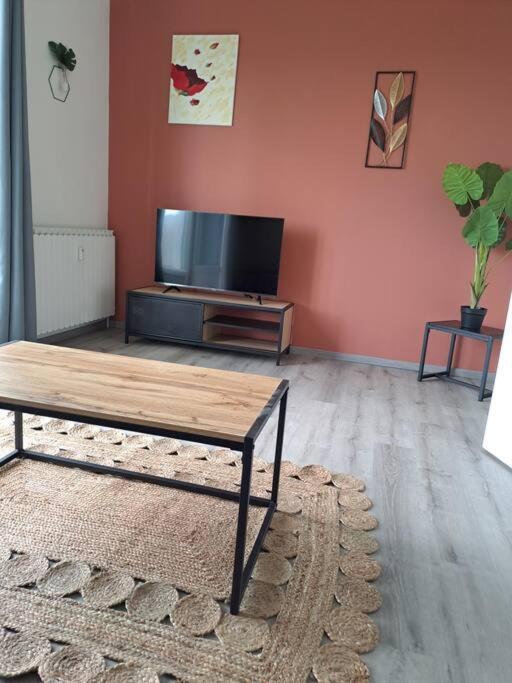 Agreable T2 Classe 3 Etoiles, Refait A Neuf, Dans Quartier Calme Rodez Exteriér fotografie