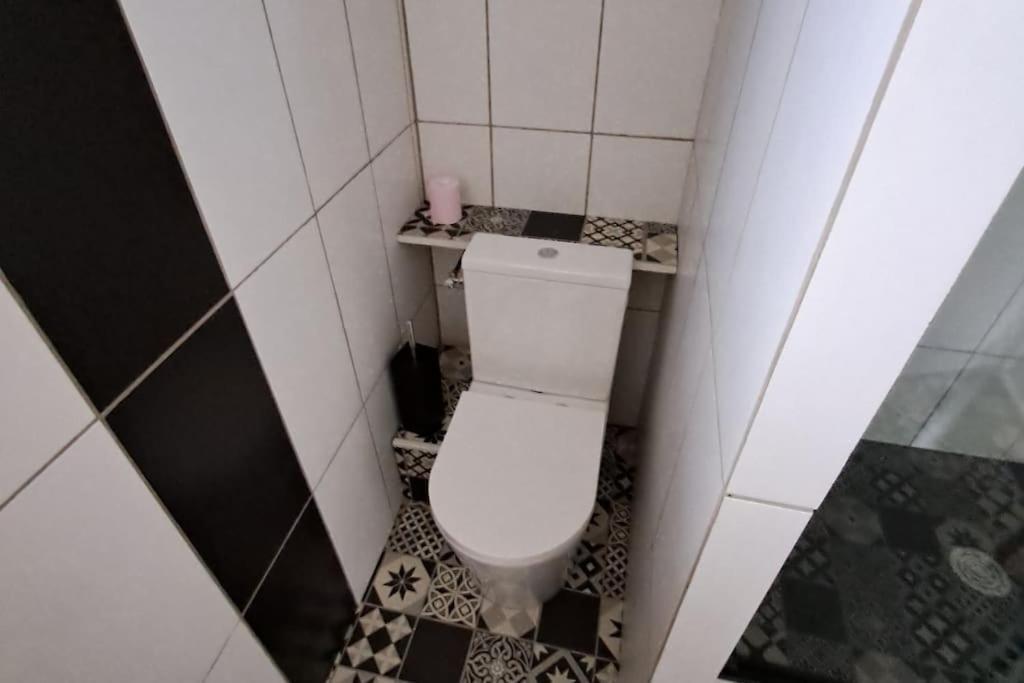 Agreable T2 Classe 3 Etoiles, Refait A Neuf, Dans Quartier Calme Rodez Exteriér fotografie